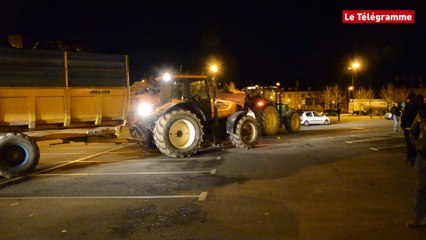 Pontivy. 600 agriculteurs place Aristide-Briand