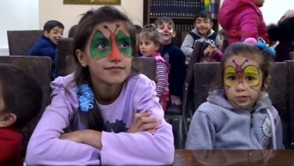 Diyarbakır Sur'dan Ayrılan Kadın ve Çocuklara Sağlık Taraması