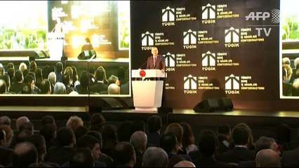 Erdogan slams EU, UN, threatens to send refugees outside Turkey