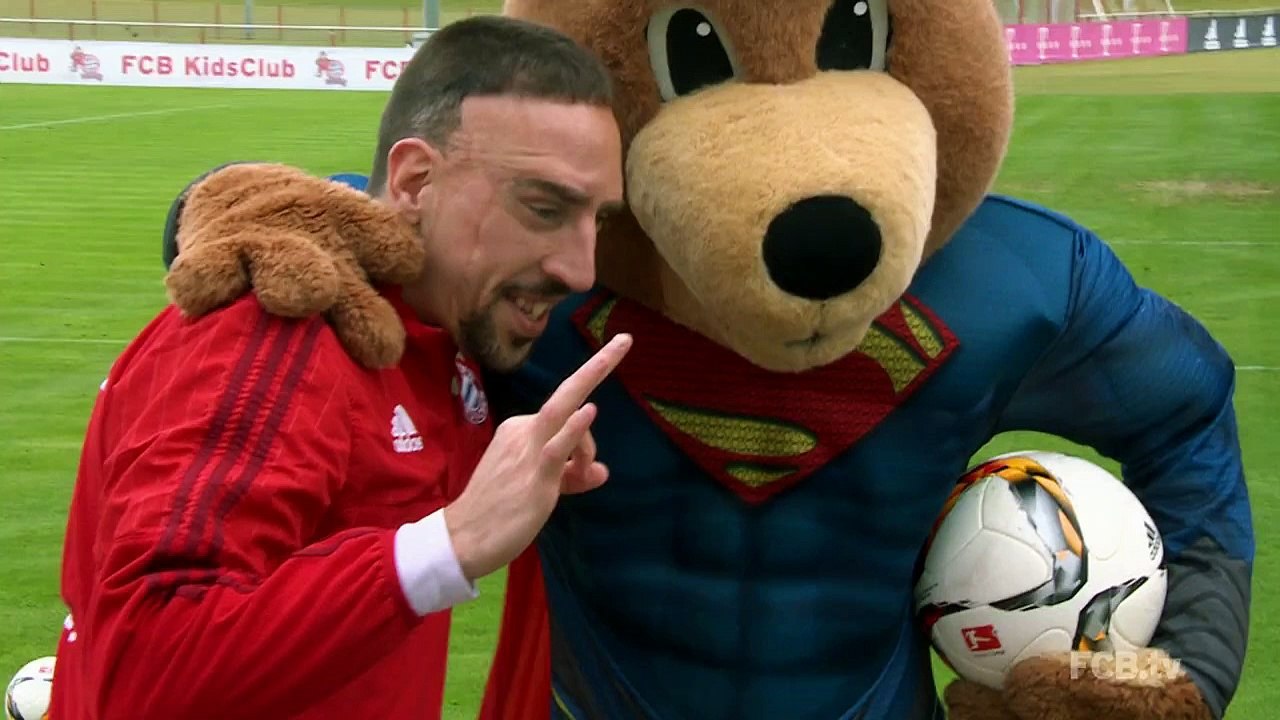 Zap Foot du 11 février: une simulation vraiment honteuse, Vardy démonte son ancienne note sur FIFA, Nkoudou et Cabella reviennent sur le signe JUL etc.