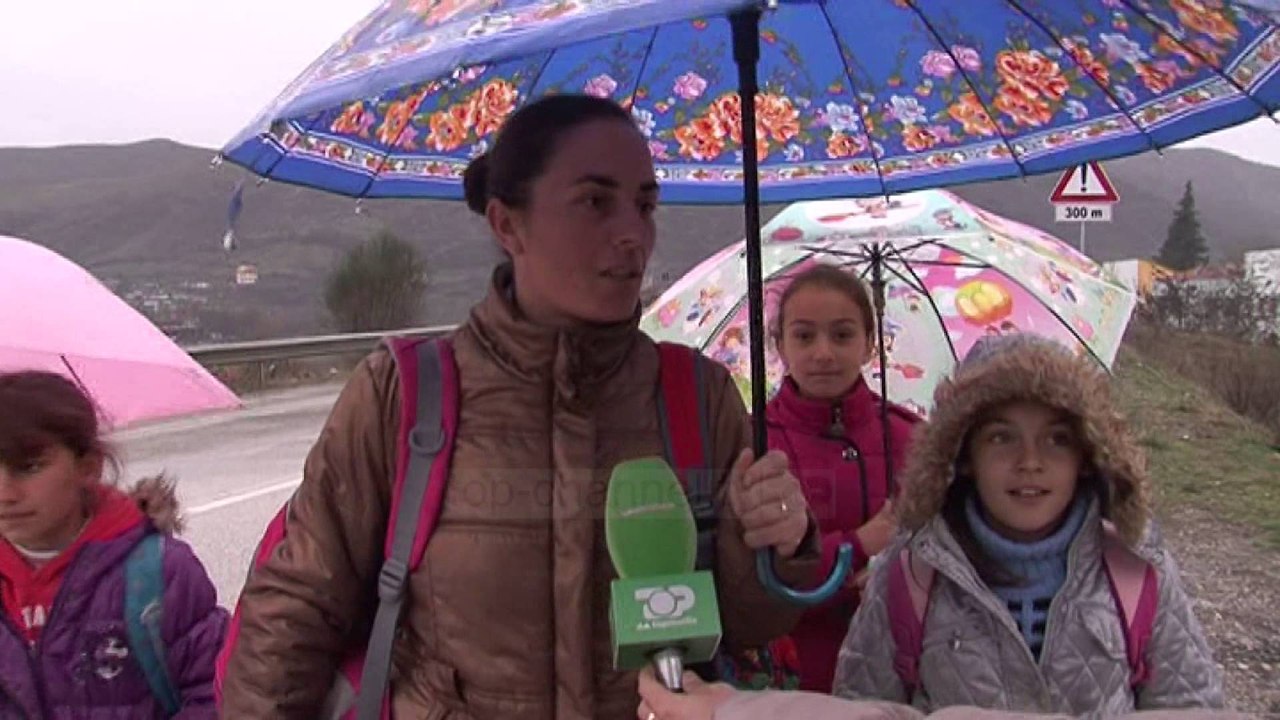 Rruga e aksidenteve, Elbasan-Peqin, s`ka mbikalime - Top Channel Albania - News - Lajme
