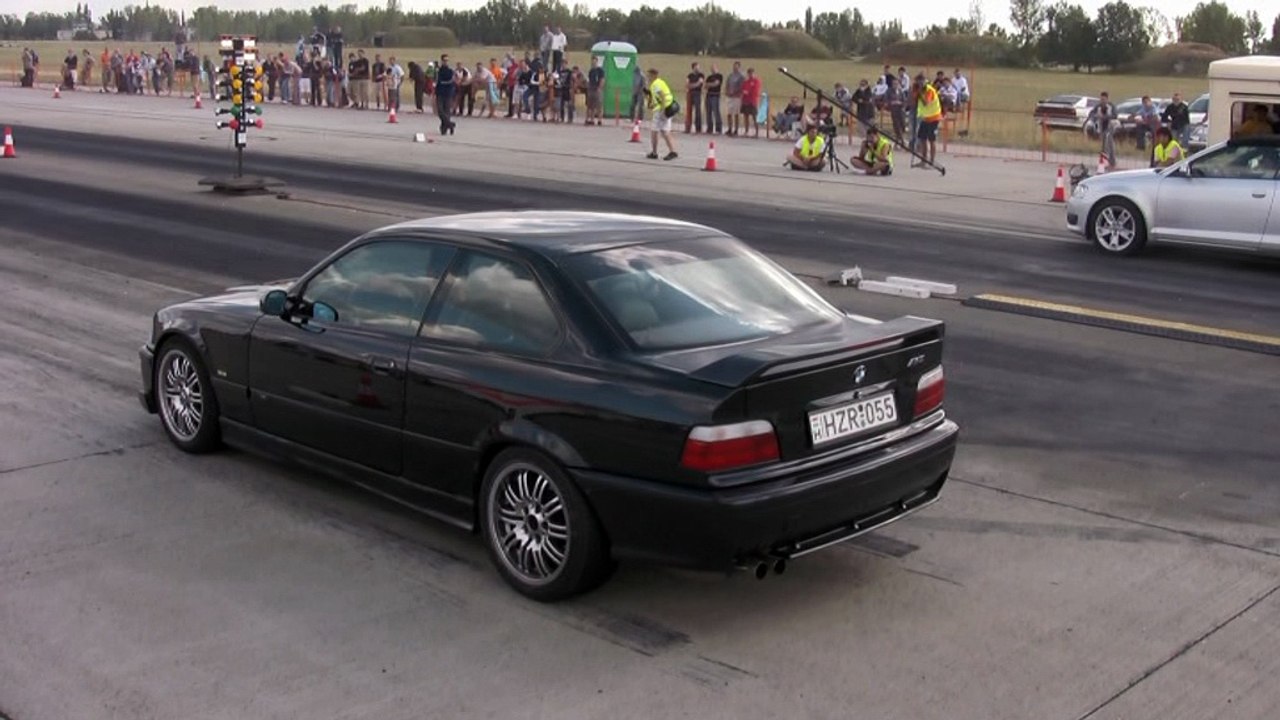 BMW E36 M3 Vs. Audi A3 Cabrio 1.8 Turbo