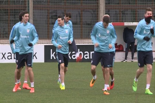 Valverde alerta del Madrid en primeros minutos