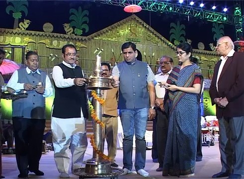 Vadodara Octave 2016 program attended by Collector