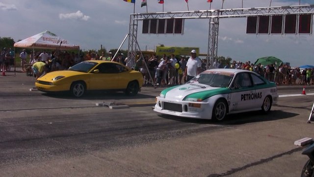 Petronas Honda Civic Turbo Vs. Fiat Coupe Turbo