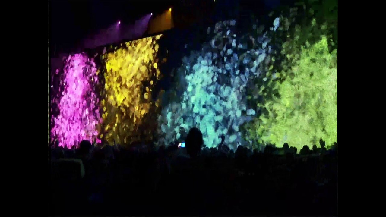 11. U2 - Even Better Than The Real Thing (07-December-2015) [Live From Paris HBO]