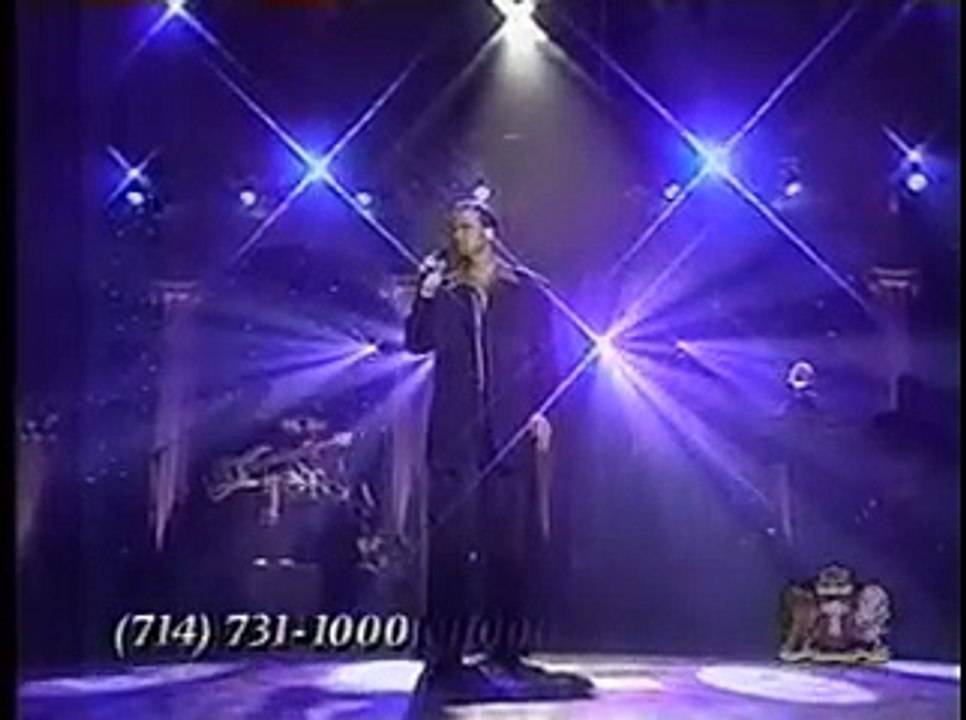 Michael English performing Midnight Cry