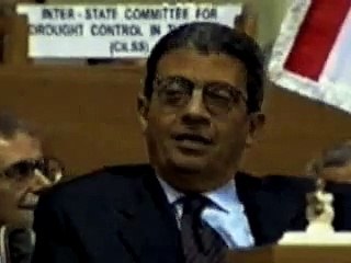 قراءة القران الكريم بصوت جميل في الجامعة العربية