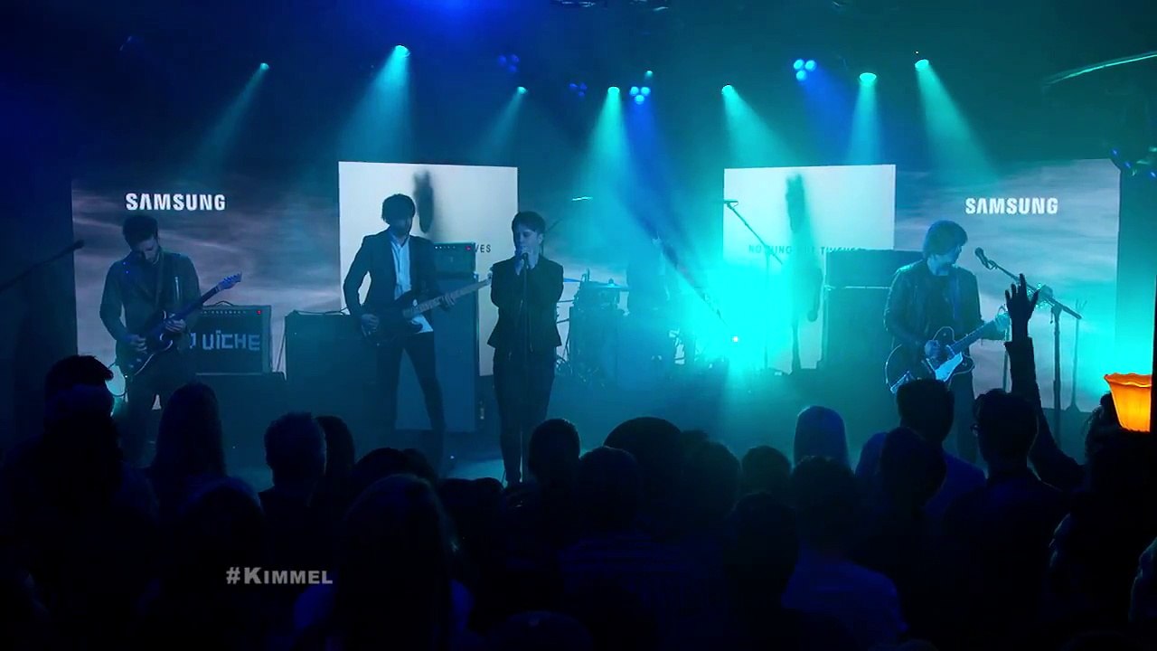 Nothing But Thieves Performs Trip Switch