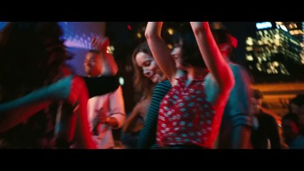 How To Be Single - Official Trailer - Official Warner Bros. UK -