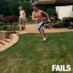 Funny Vines: Jump In Pool Fail
