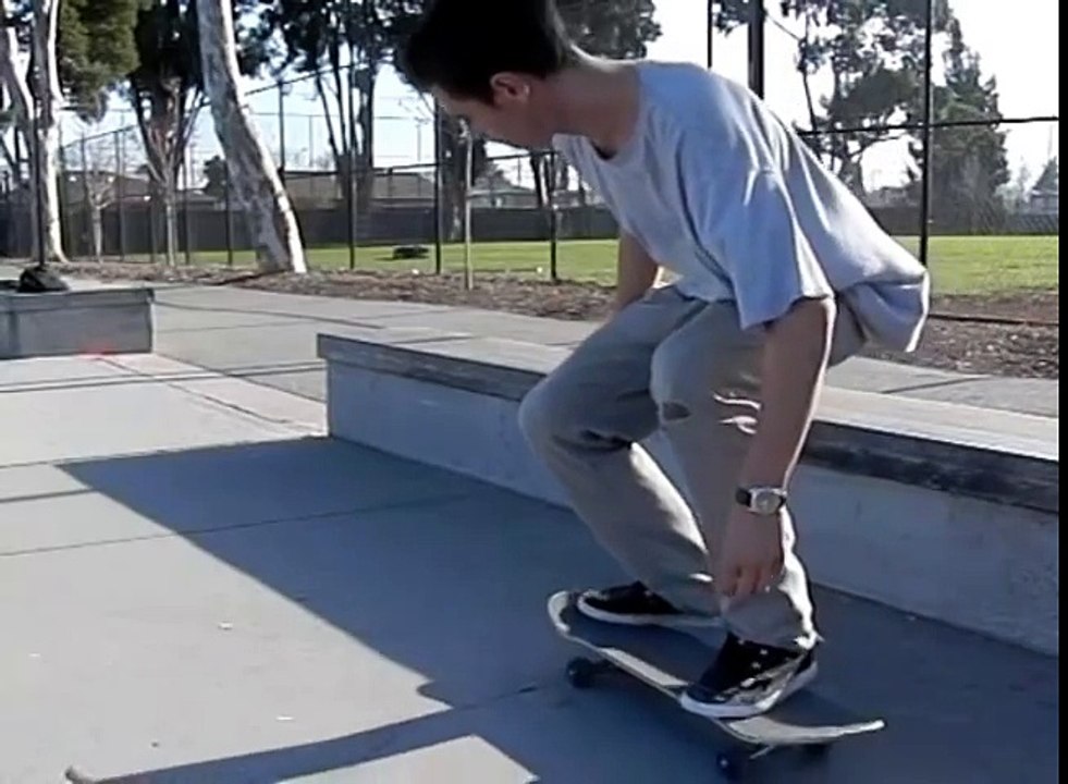 FAKIE LEDGE TRICKS SLOW MOTION