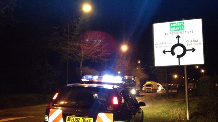 Une quarantaine d'agriculteurs ont bloqué la route