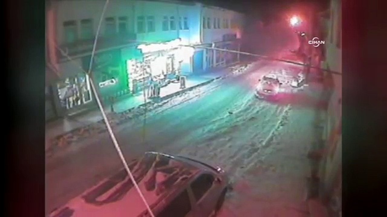 Kalorifer kazanı böyle patladı