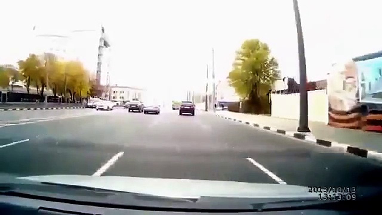 car crashes | car crash video | car crashes compilation 2016 | car crashes caught on camer