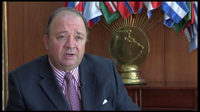 Las FARC deben suspender reclutamiento definitivamente, asegura Ministro Villegas