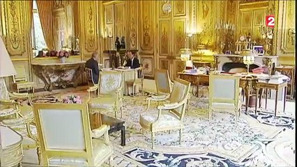 Remaniement : quatre départs, 10 entrées et une parité respectée