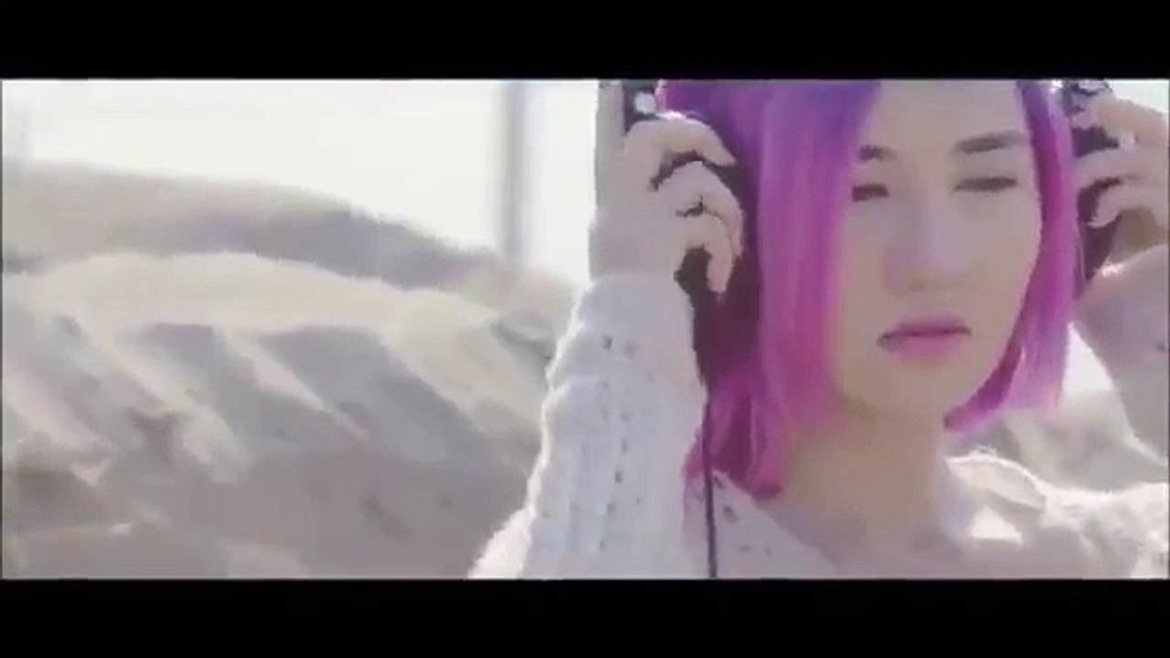 Yuri ► Ches Make Up Kroy Bek Bong ចេះMake Up, ក្រោយបែកបង Khmer song (Comic FULL HD 720P)