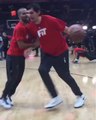 Tony Parker & Boban Marjanovic warming up Houston Rockets vs. San Antonio Spurs 27/01/2016