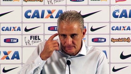 Tite sobre Edílson: 'Cometeu erro, mas não sei se precisava ser expulso'