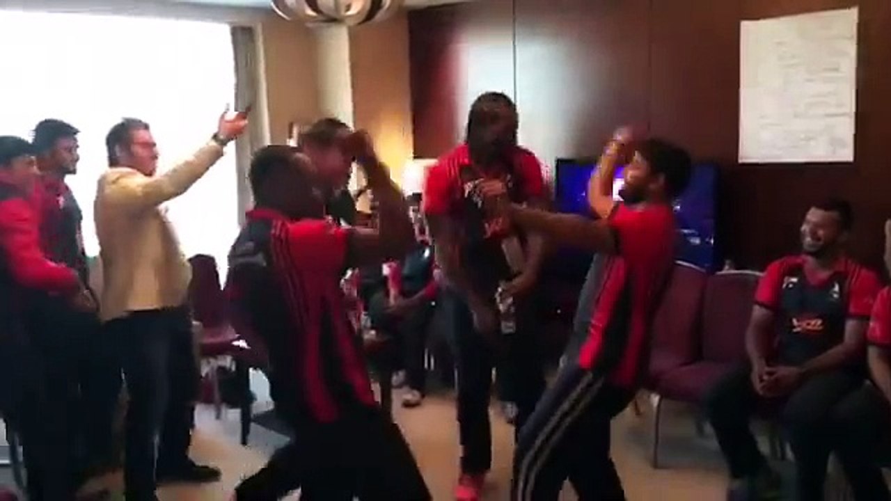 Chris Gayle and Umar Akmal Dancing Pakistan Super League