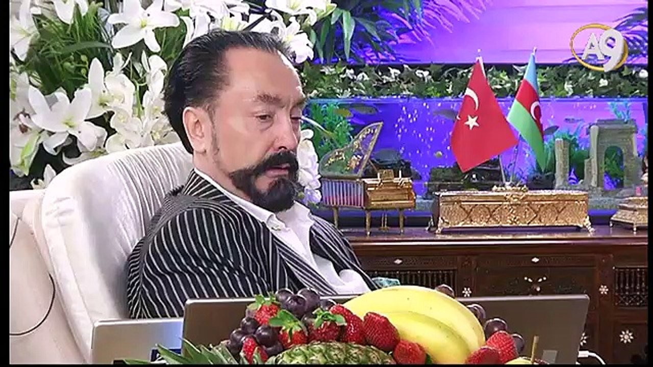 Şeyh Ahmet Yasin hocamız her yerde çok güzel faaliyetler yapıyor.