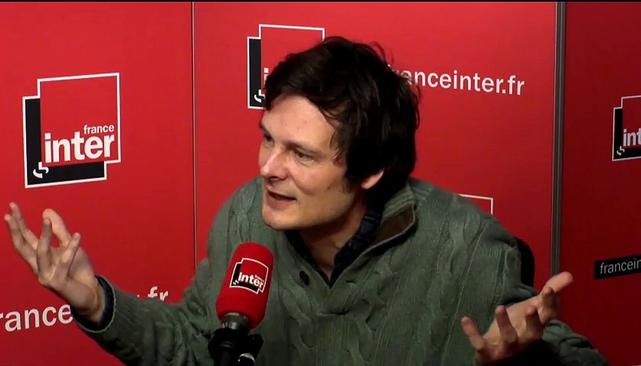 Christophe Galfard : "Les ondes gravitationnelles sont des vagues créées par la déformation du tissu de l'univers"