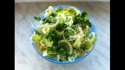 Как сделать ароматный и быстрый салат к шашлычку