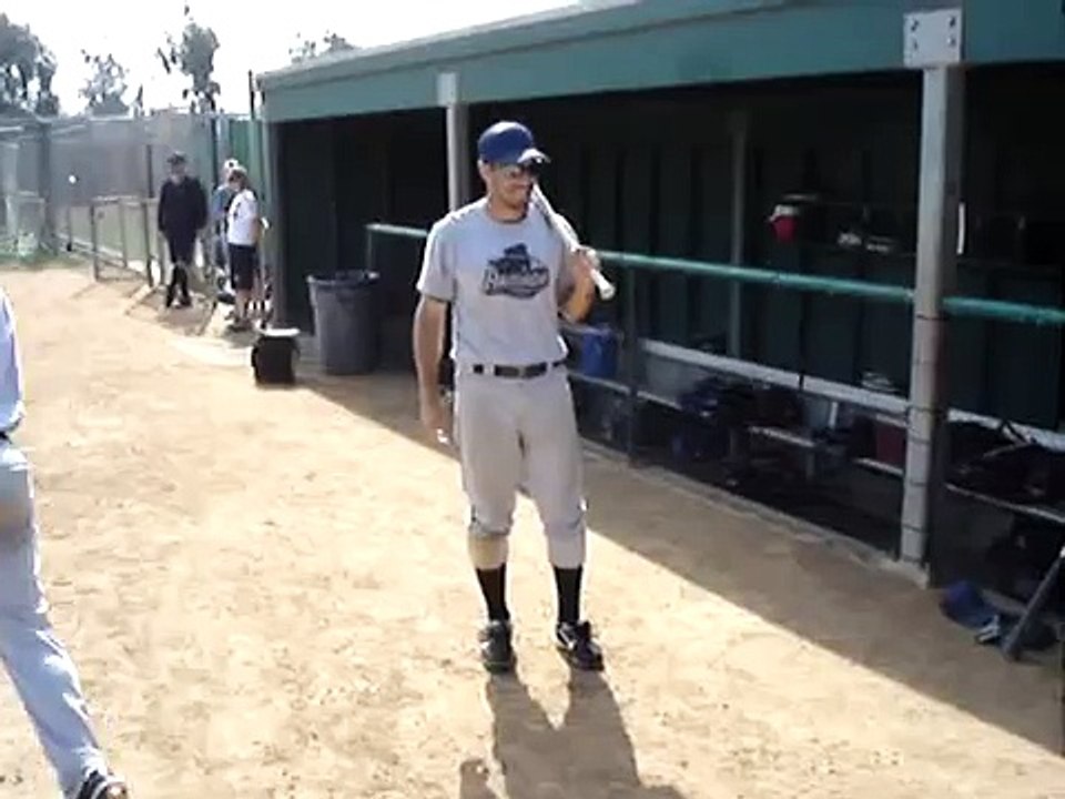 Josh Womack's crazy bat skills at Long Beach Armada 2009 Training Camp