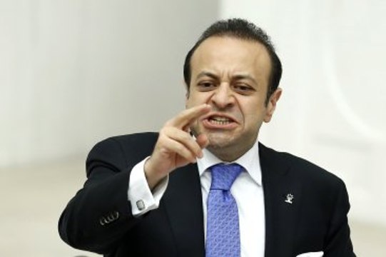 Egemen Bağış: Bir Milyondan Fazla Mülteci Daha Gelebilir