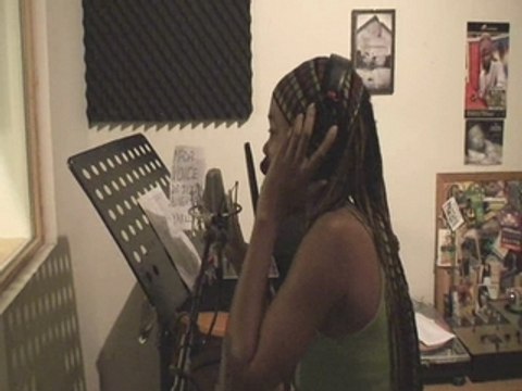 QUEEN IFRICA GENOCIDE MADA VOICE SOUND SYSTEM DJ JIZZY