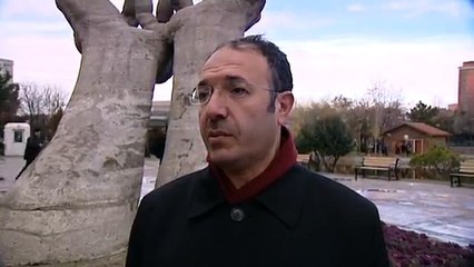 TOMA'dan sıkılan suyu polise sordu: Namaz kılabilecek miyiz?