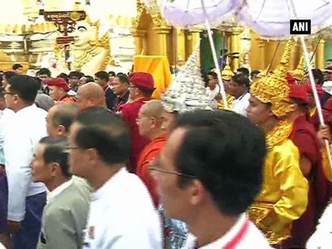 Indian Buddhist monks march for peace in Myanmar