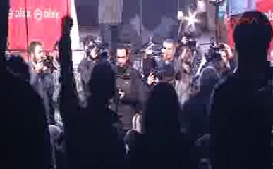 DİSK Genel Kurulu'nda 'katil dışarı' protestosu... Bakan Soylu salonu böyle terk etti