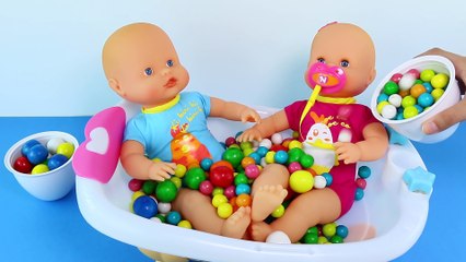 Ball Pit Show Dubble Bubble Gumball Twins Baby Girl Doll Bath Baby (1080p)
