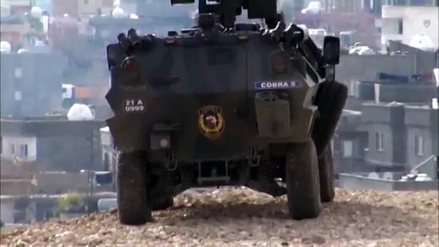 Cizre’de yeni bir çatışmayı önlemek için polis nöbette