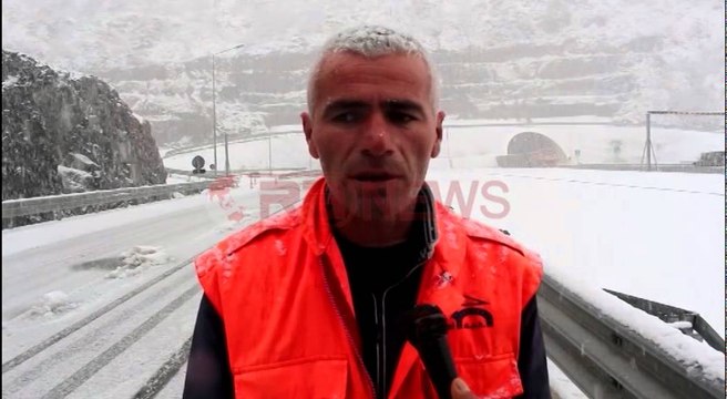 Borë dhe mjegull në Rrugën e Kombit, apeli për kujdes- Ora News- Lajmi i fundit-