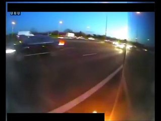 Un chauffeur routier frôle la mort