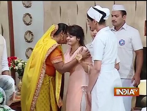 Saath nibhaana saatiya_12th feb 16_Gopi ko para dora-SBAS Seg