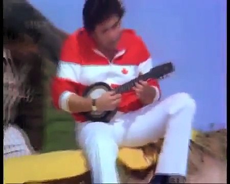 Poocho Na Yaar Kya Hua [Original song] Zamane Ko Dikhana Hai - YouTube