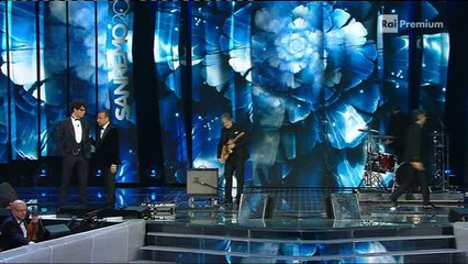 Sanremo 2016 Arisa-Guardando Il cielo