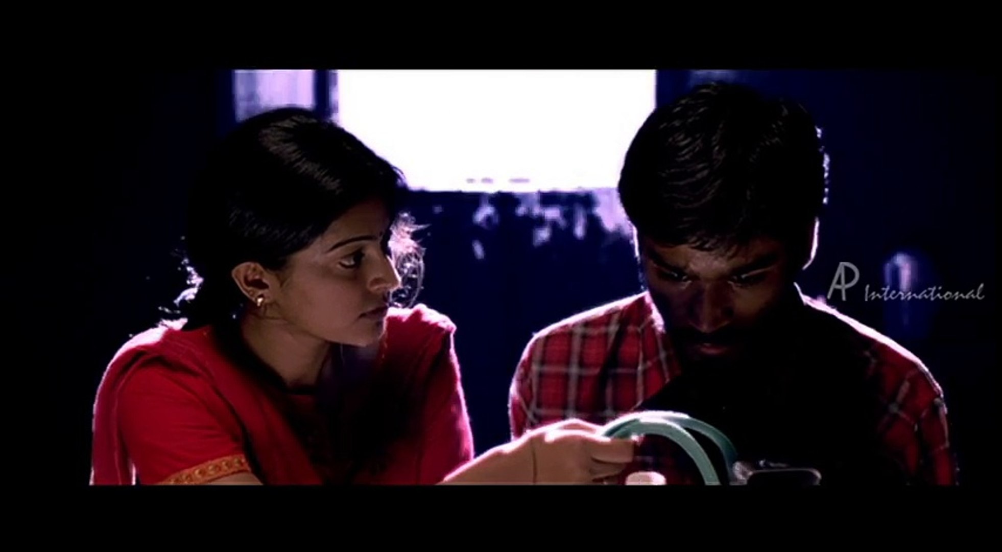 Sinega Sex Video - Pudhupettai Tamil Movie Scenes _ Dhanush love with Sneha _ Sonia Agarwal -  video Dailymotion