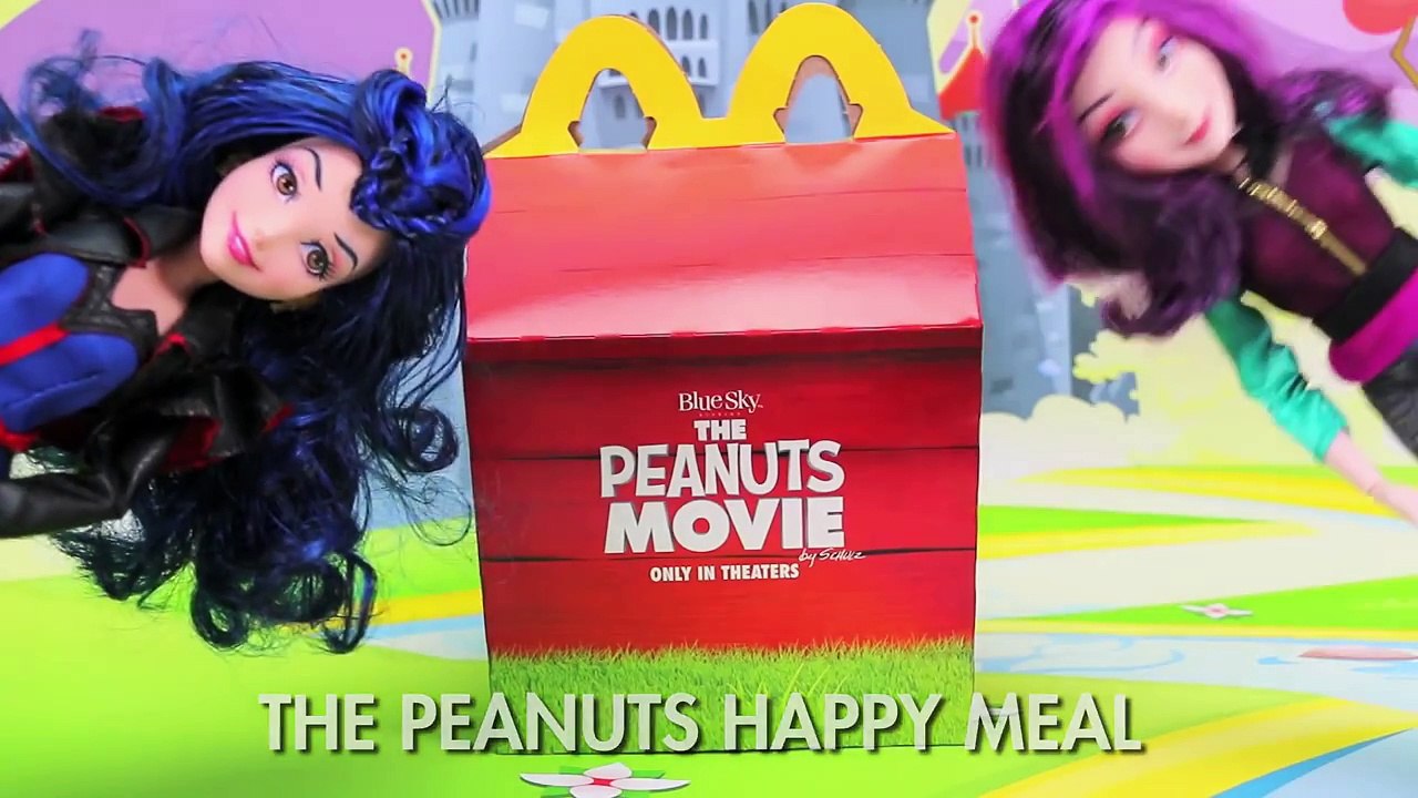 Mal & Evie Peanuts Movie Happy Meal Toy Review DisneyToysFan.
