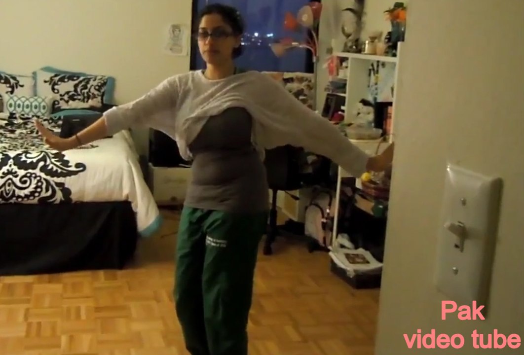 Mehndi Dance Practice