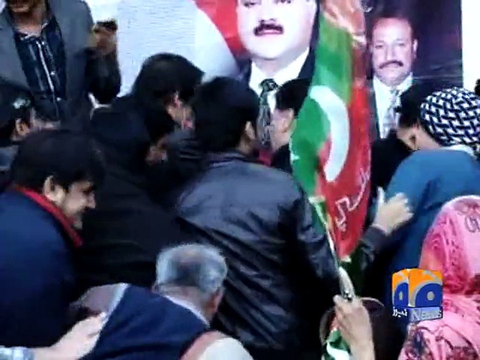 Imran Khan visit PTI Lahore Secretariat - Video Dailymotion