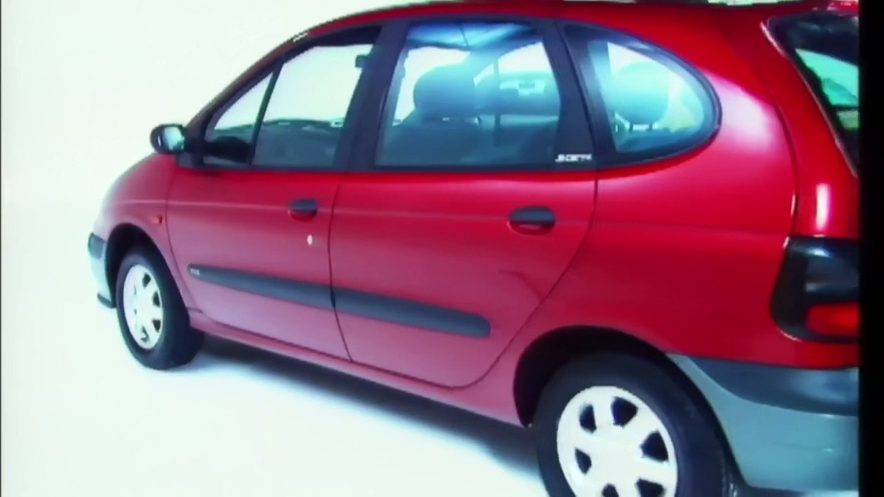 Renault retrace les 20 ans de carrière du Scénic