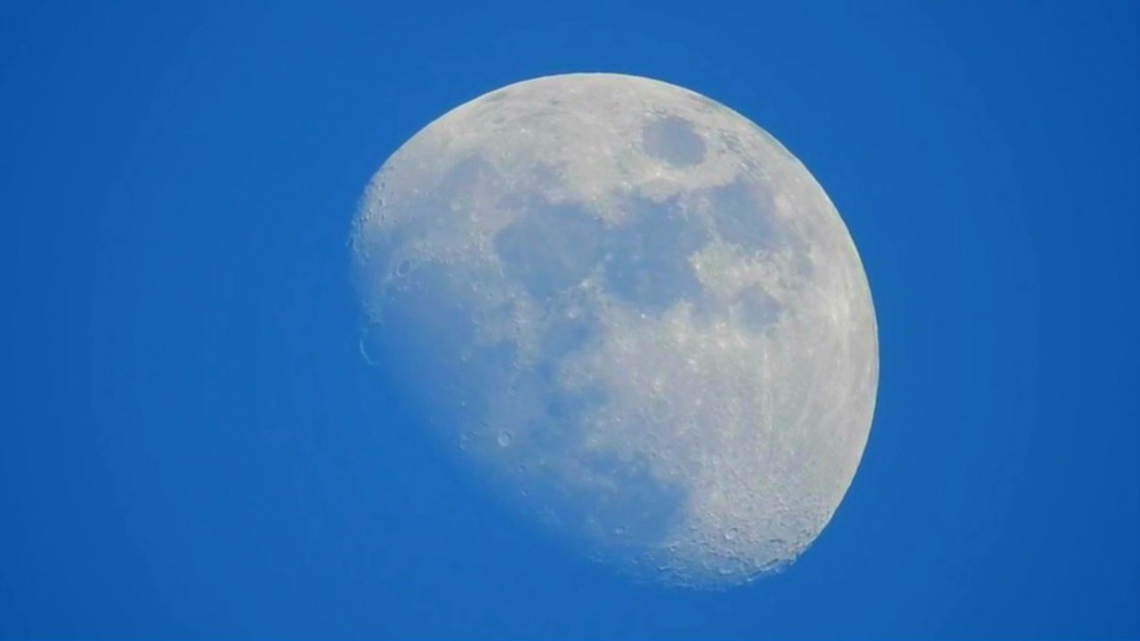 Camera's World Record Optical Zoom Ability