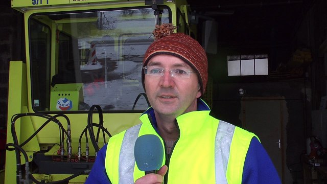 Beaucoup de neige mais moins de sel sur les routes : reportage dans le Champsaur