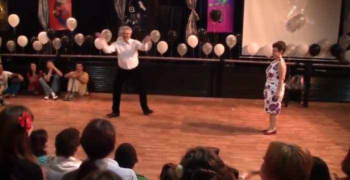 Потрясающее Видео! я в шоке! Супер танец