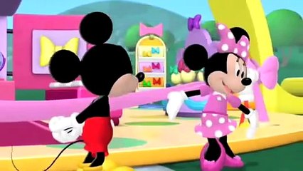 The opening of Minnie's Bow-tique!